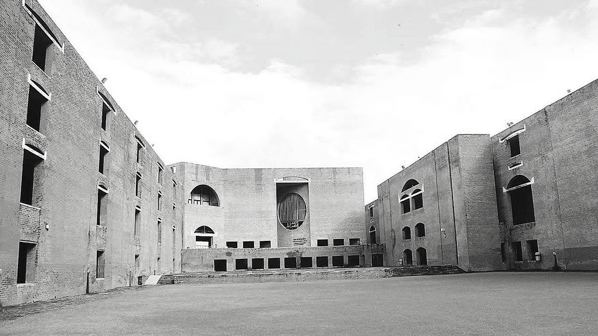 IIM-A’s first international campus in Dubai
