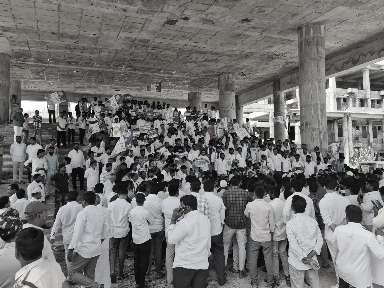YSRCP protests against privatisation of Medical colleges