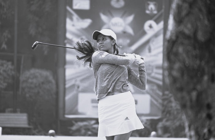 Pranavi, Hitaashee keep hopes alive