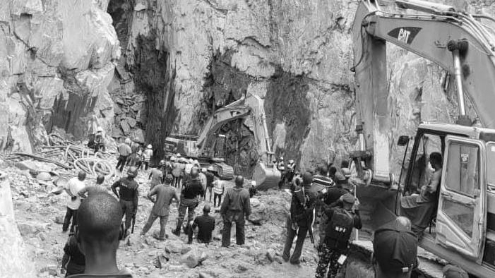 18 dead as Nigeria mine collapses during rains
