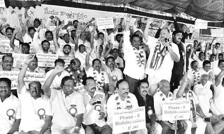 AP govt clears ₹400 cr pending bills, relief for village & mandal contractors
