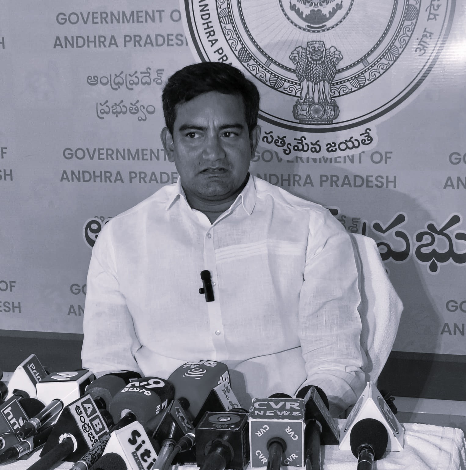 పెండింగ్ సమస్యలకు సీఎం పరిష్కారం చూపారు