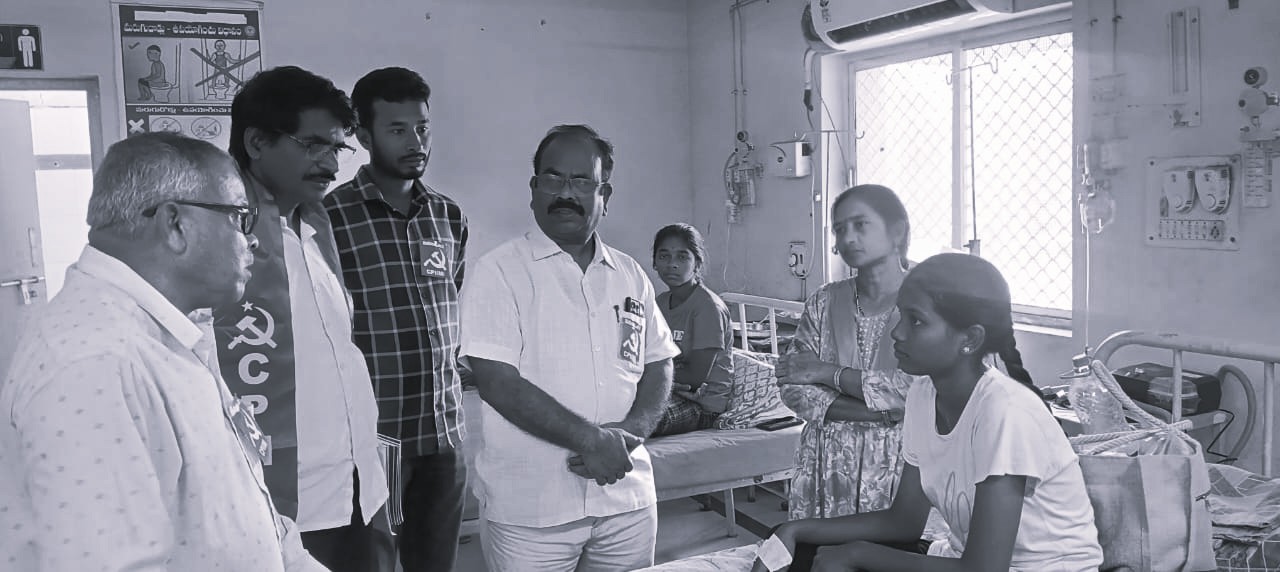 అనారోగ్యానికి గురైన గిరిజన విద్యార్థులకు మెరుగైన వైద్యం అందించాలి