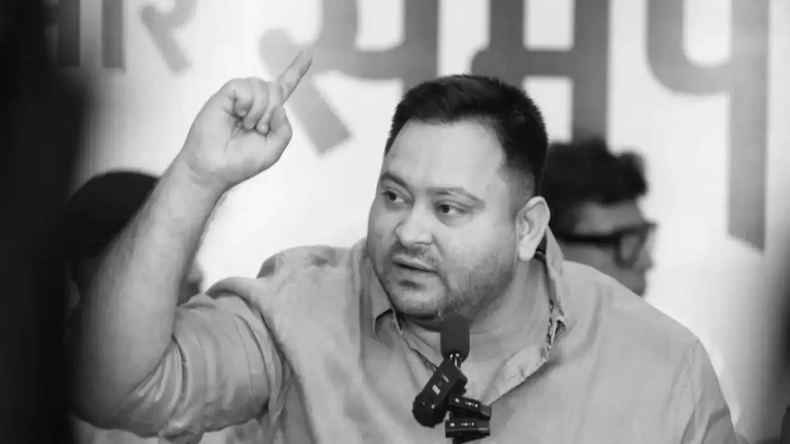 Bihar’s “Job for All” promise: Tejashwi’s 20-day law pledge