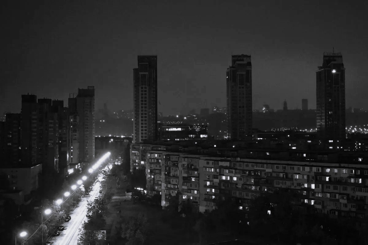 Kyiv recovers from largest Russian energy strike as global support grows