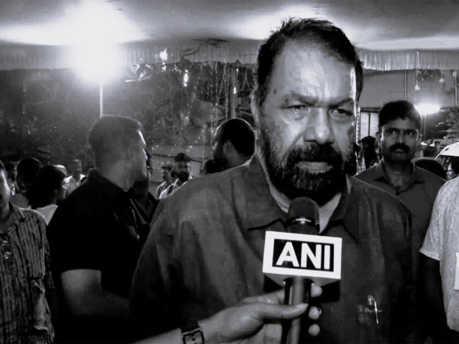 పిల్లల హక్కులను నిరాకరించలేం: కేరళ మంత్రి