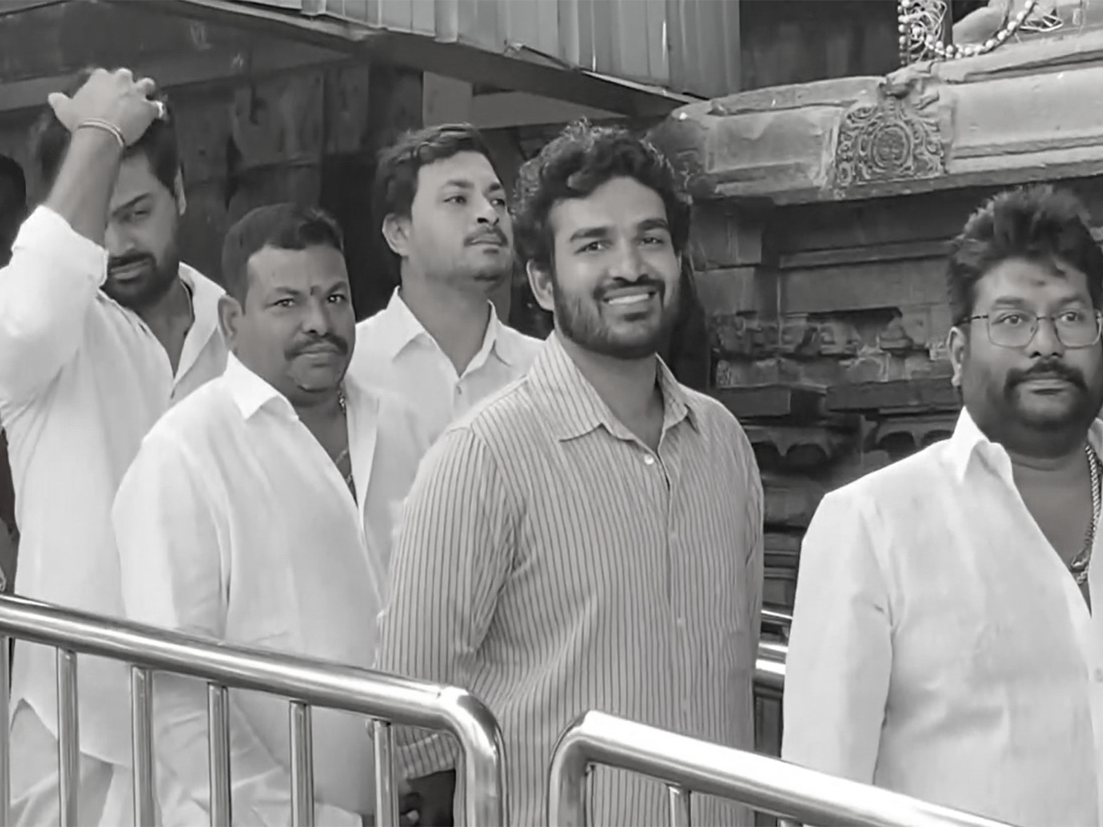 Actor Kiran Abbavaram visits Tirumala Temple ahead of 'K-Ramp' release