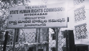 రియాజ్ ఎన్కౌంటర్ పై డీజీపీకి హెచ్ఆర్సీ నోటీసులు