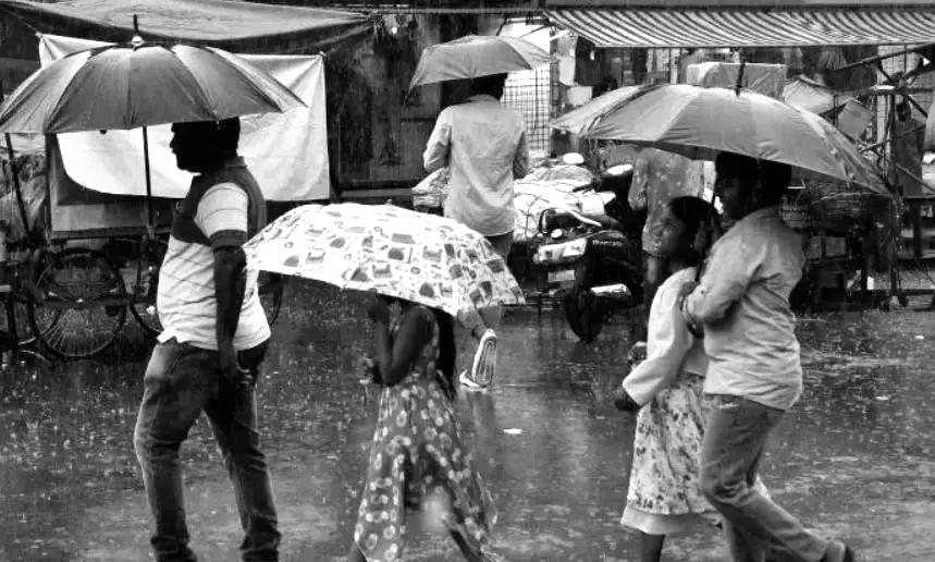 Cyclonic system over Bay of Bengal causes widespread heavy rain in Nellore