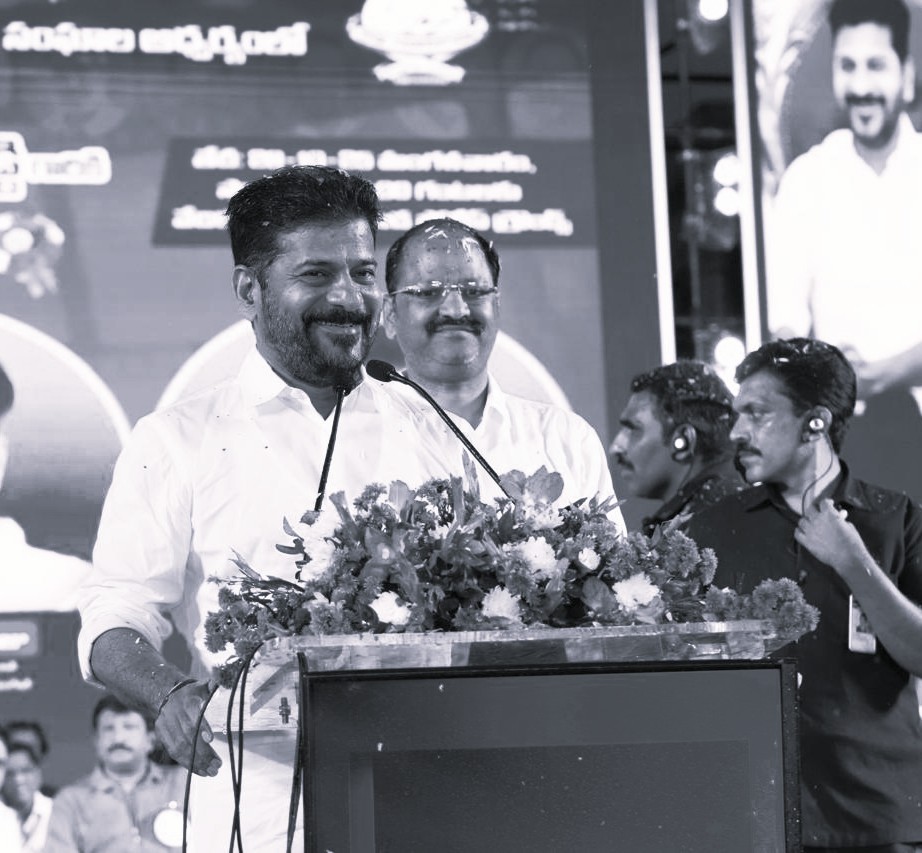 హైదరాబాద్ను గ్లోబల్ ఫిల్మ్ హబ్గా తీర్చిదిద్దుతాం:సీఎం రేవంత్