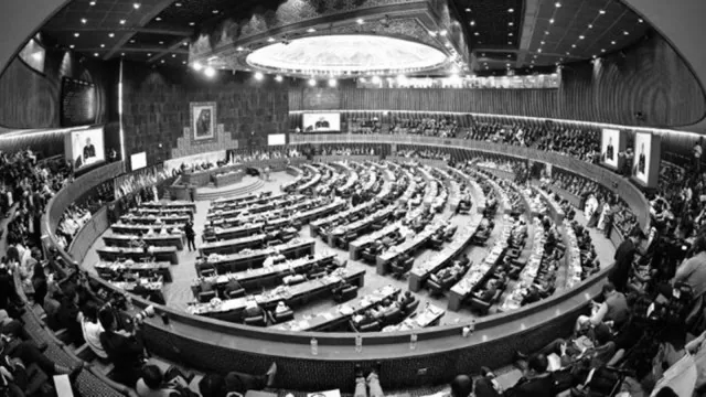 Pakistan’s 27th Amendment Shifts Power from Ballot to Barracks