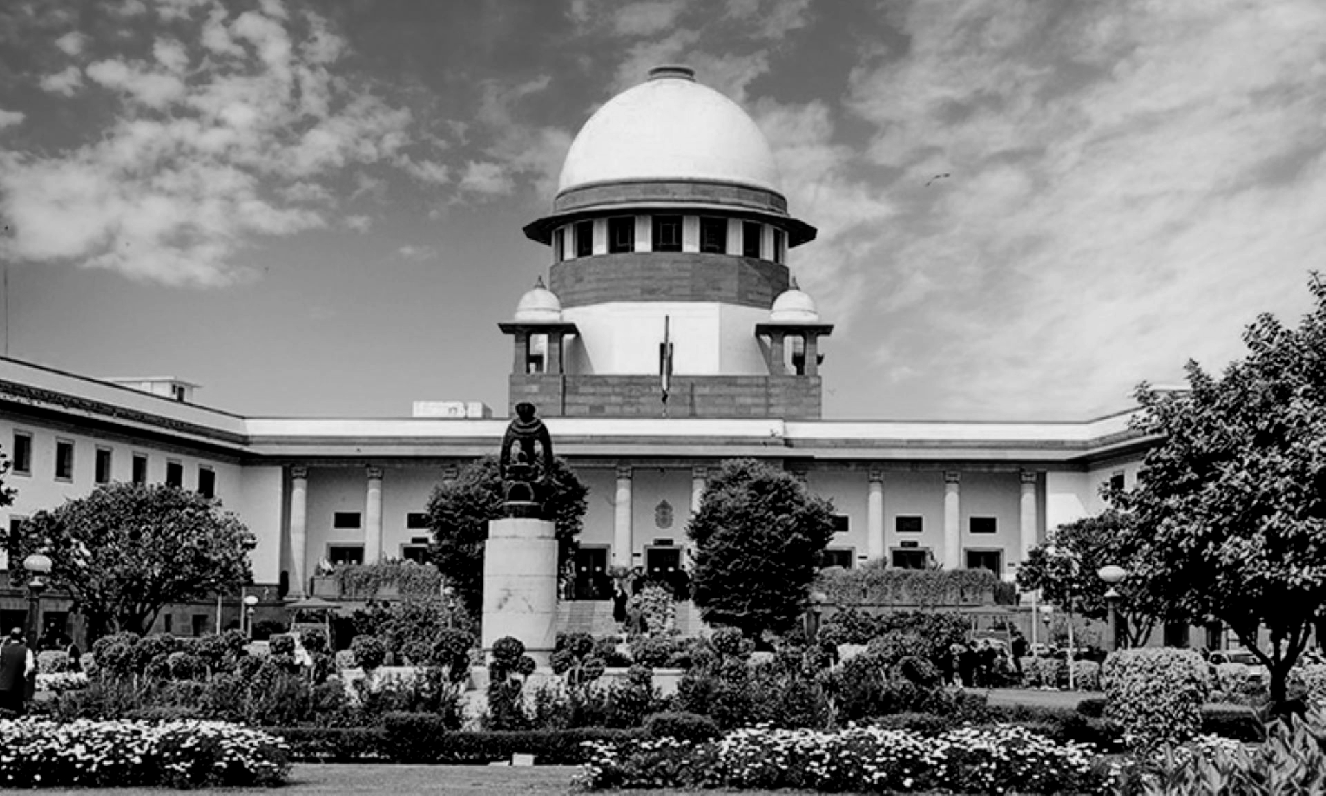 SC lists crucial hearings on Pollution, Sahara dues & Hooda plea