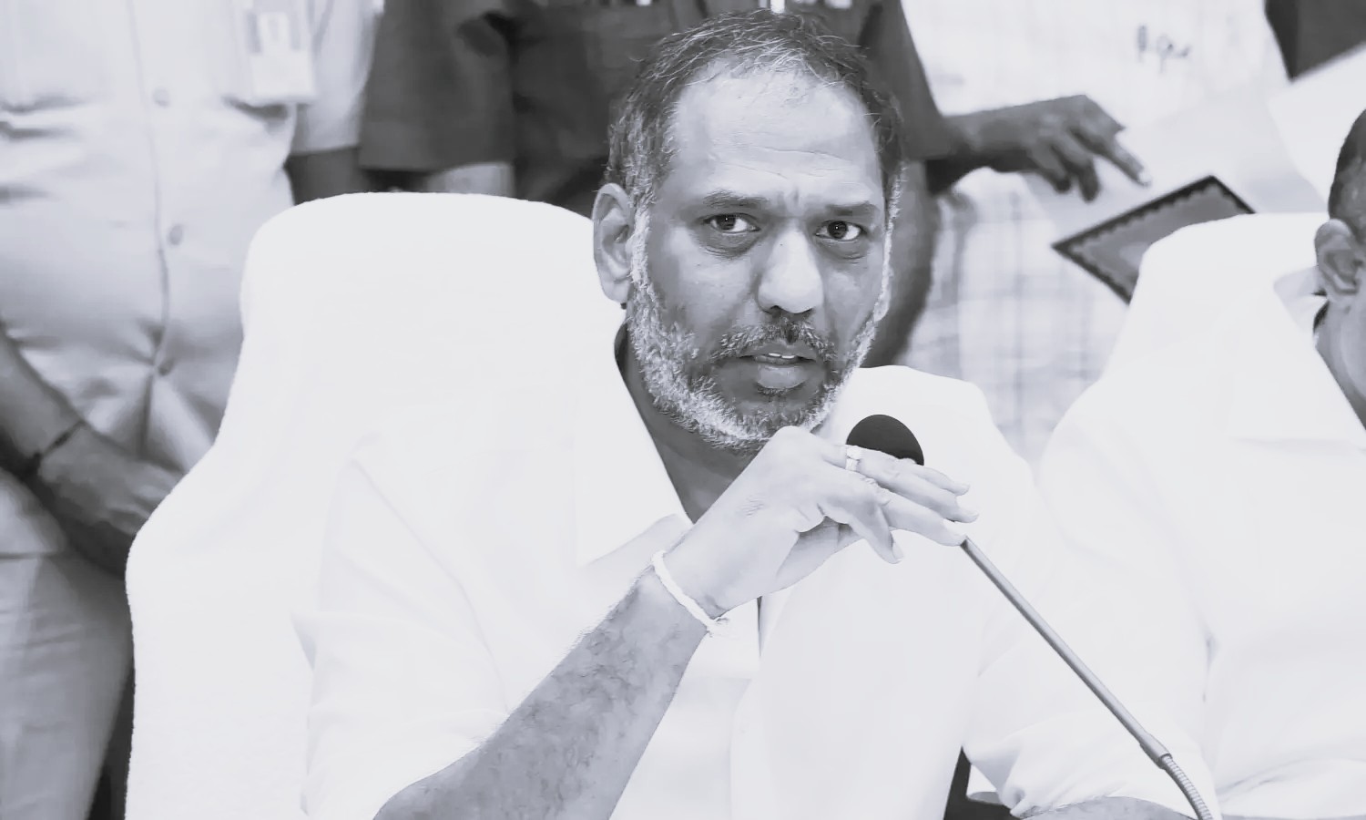 భవిష్యత్ అవసరాలకు తగినట్లుగా రాష్ట్రంలో విద్యుత్ ప్రాజెక్టులు: మంత్రి గొట్టిపాటి