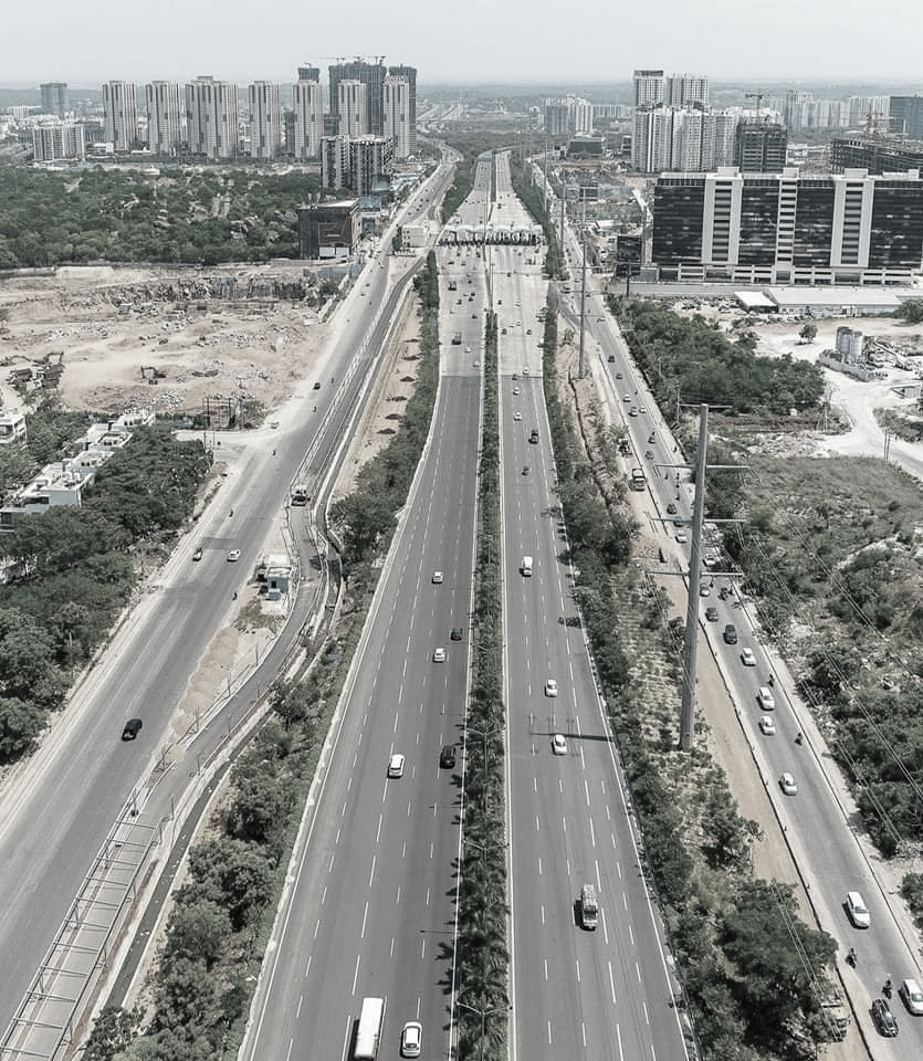 Readiness of highways and expressways to support electric vehicles