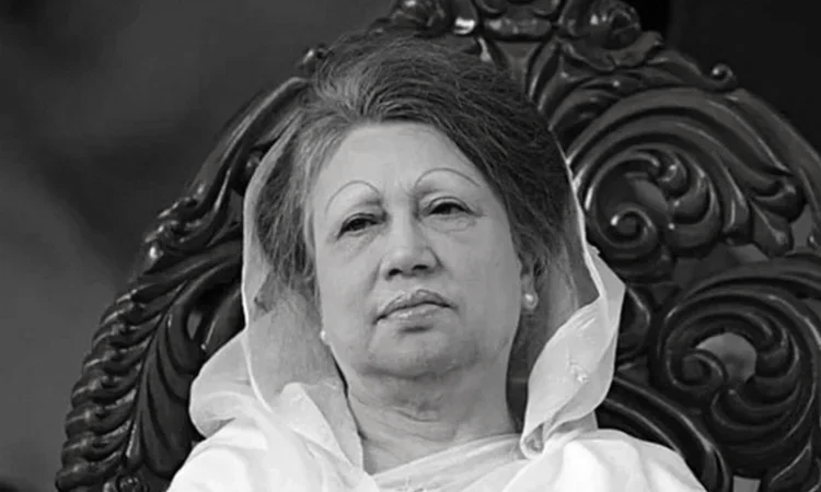 Armed forces chiefs visit critically ill Ex-PM Khaleda Zia in Dhaka