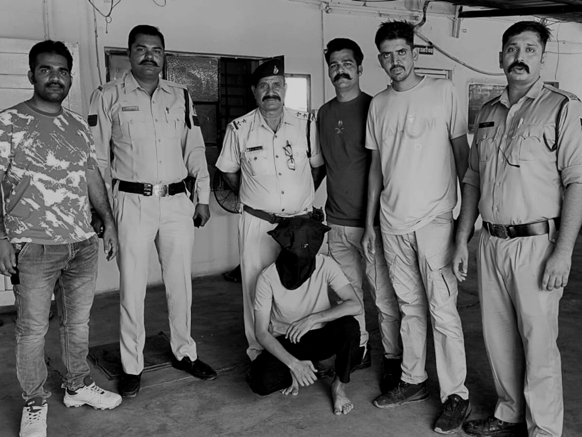 18-year-old challenges police in opium case as six police officials face suspension in Mandsaur
