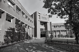 IIMC Opens Online Applications for 51 Posts, Closes on January 12, 2026