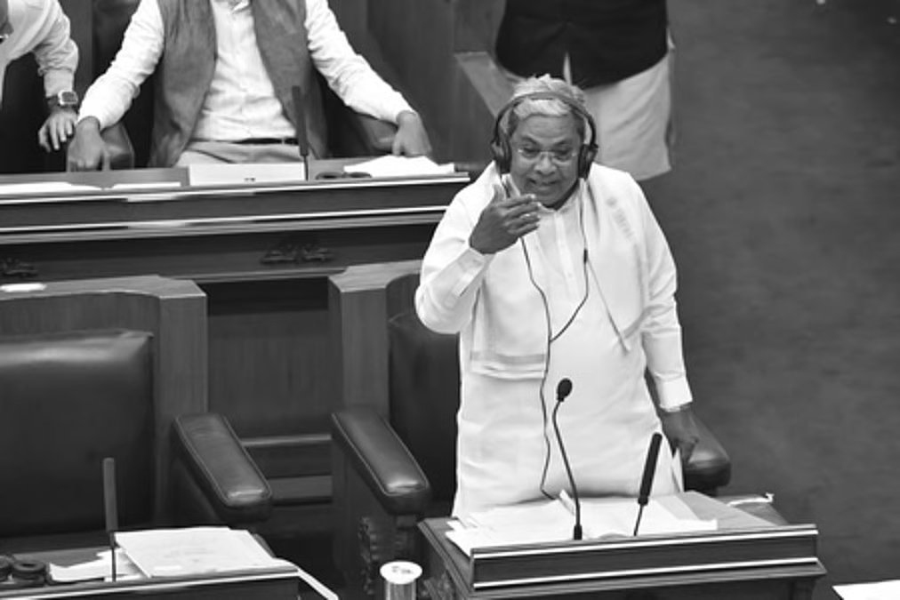 Siddaramaiah to complete full five-year term, denies rotation