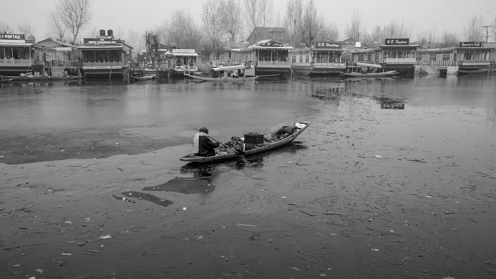 Kashmir braces for wet spell, snowfall as Chillai-Kalan begins