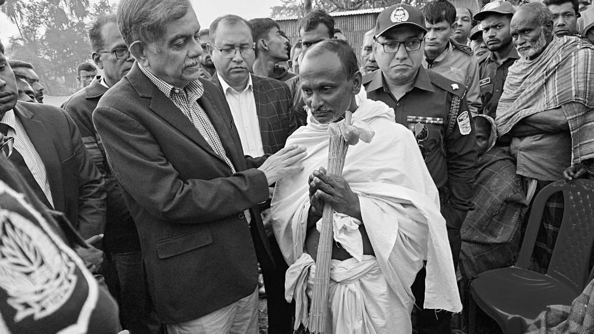 Bangladesh govt to support family of lynched Hindu worker, faces test of rule of law
