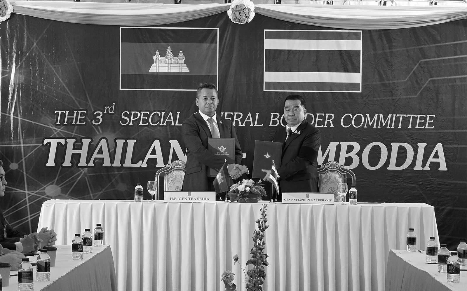 Thailand, Cambodia sign ceasefire to end border clashes