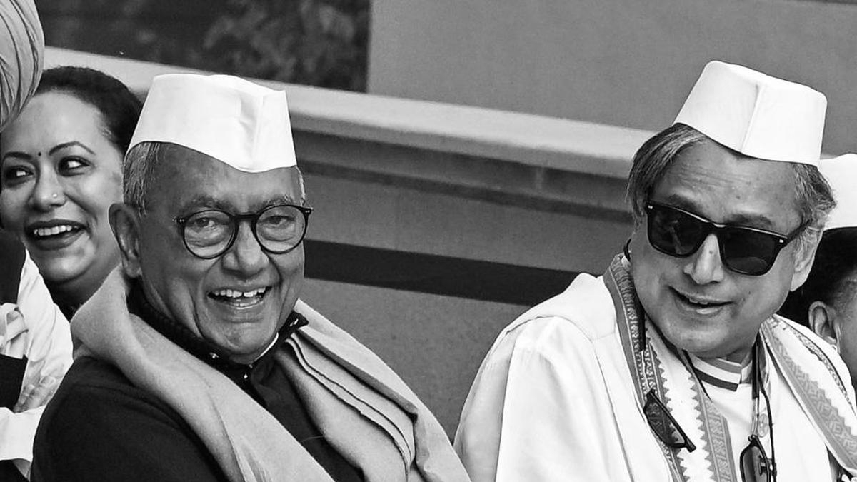 Congress leader Shashi Tharoor backs Digvijaya Singh’s call to strengthen Congress organisation