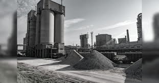 MPCB shuts non-compliant concrete plants as HC questions BMC’s role in rising air pollution