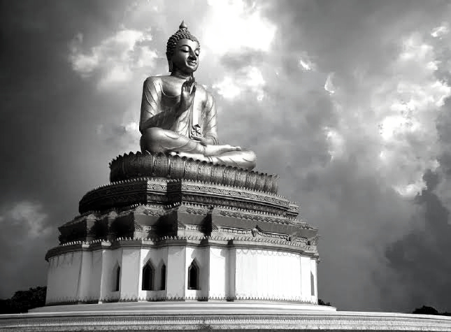Over 61 Lakh Tourists Visit UP’s Buddhist Circuit in Jan–Sept 2025