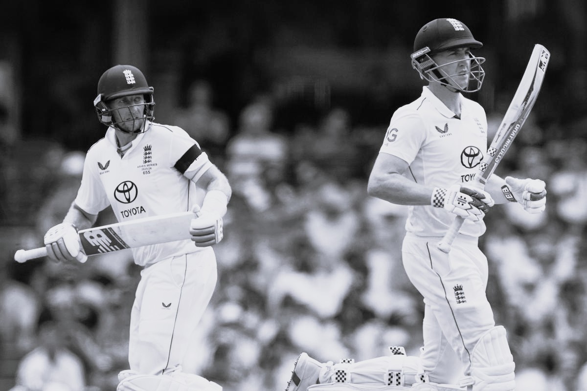 Root stands tall, Head strikes back as Ashes drama builds