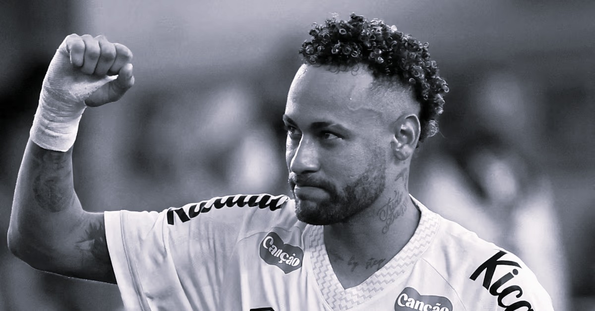 Home club holds on as Neymar signs Santos extension till 2026