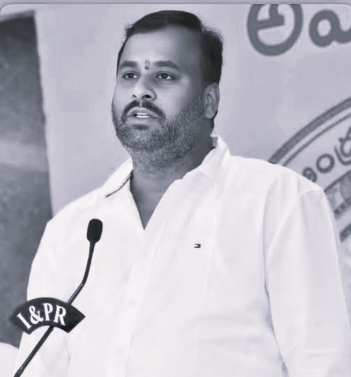 సంక్రాంతికి అదనపు బస్సు చార్జీలు లేవు: మంత్రి మండిపల్లి రాంప్రసాద్