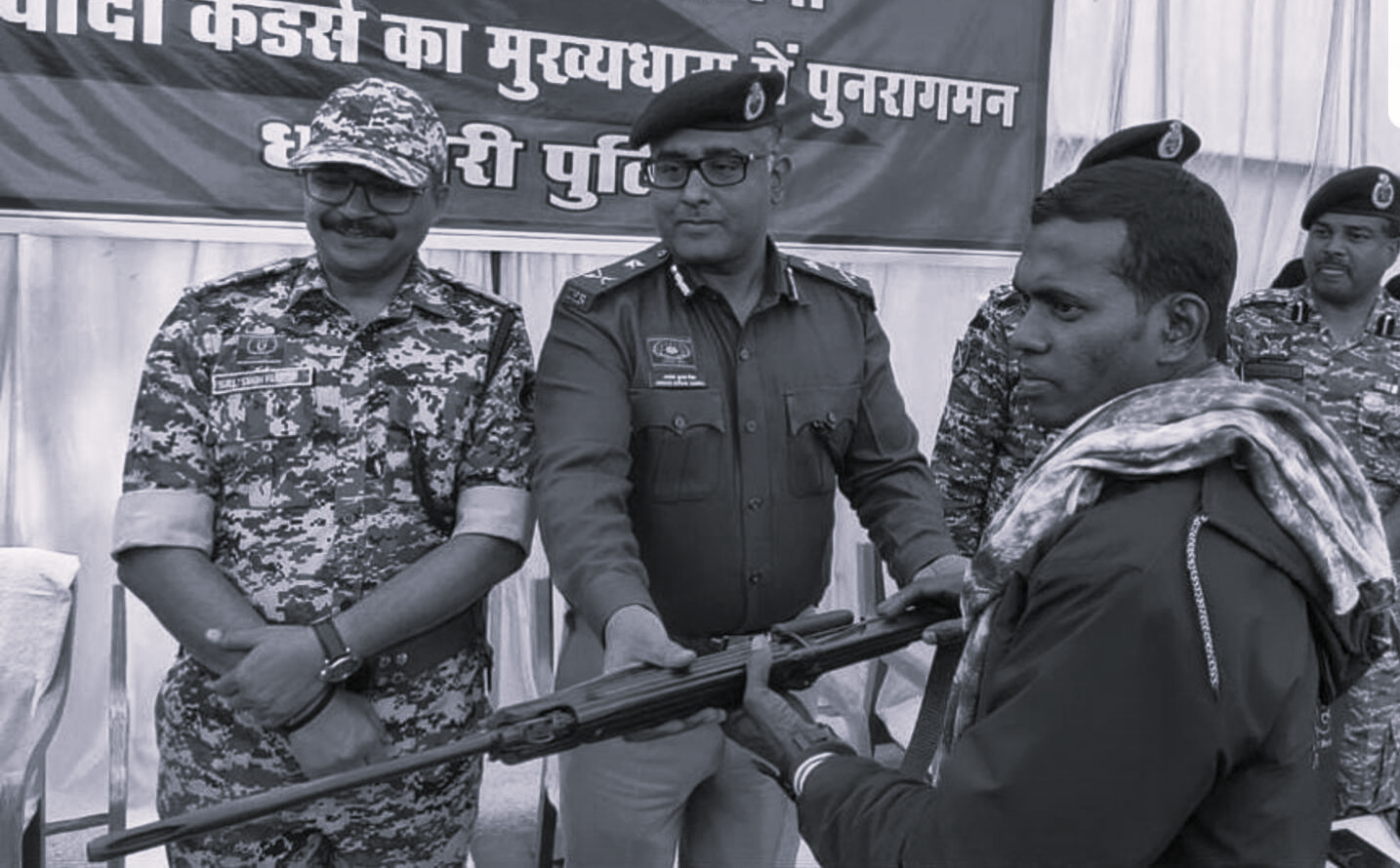 9 Naxalites carrying ₹47 lakh reward surrender in Chhattisgarh’s Dhamtari