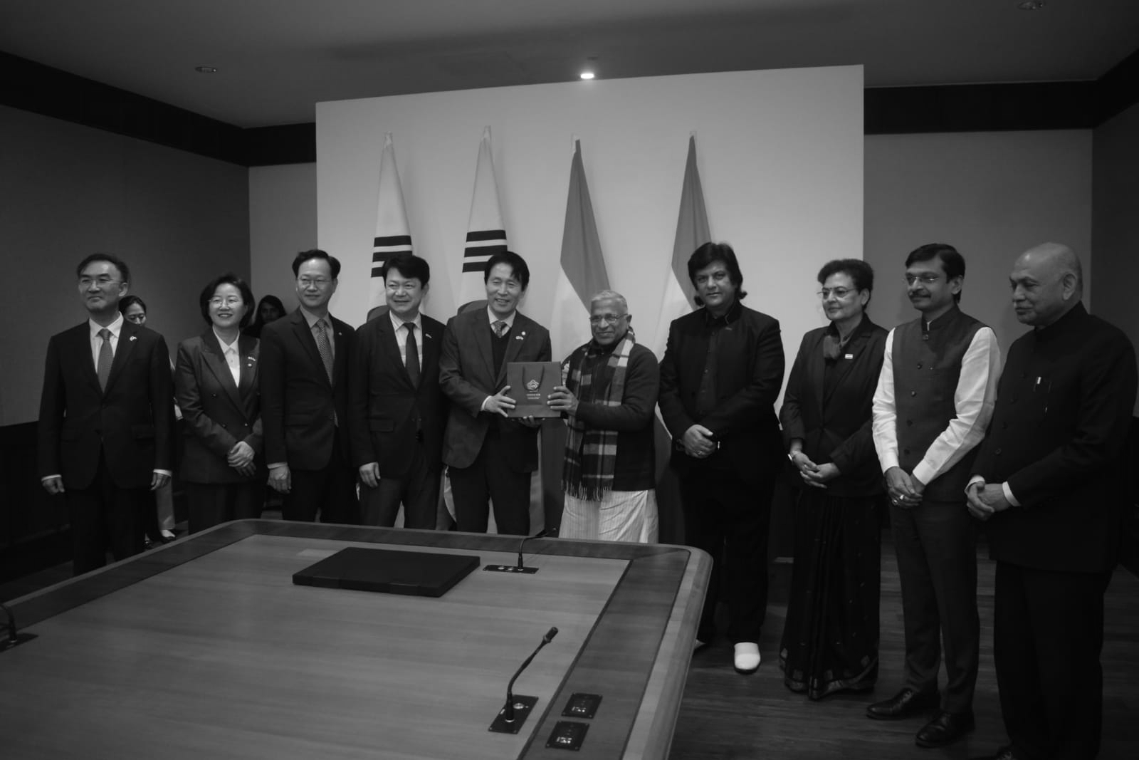 Korean parliamentary delegation calls on Rajya Sabha deputy Chairman Harivansh