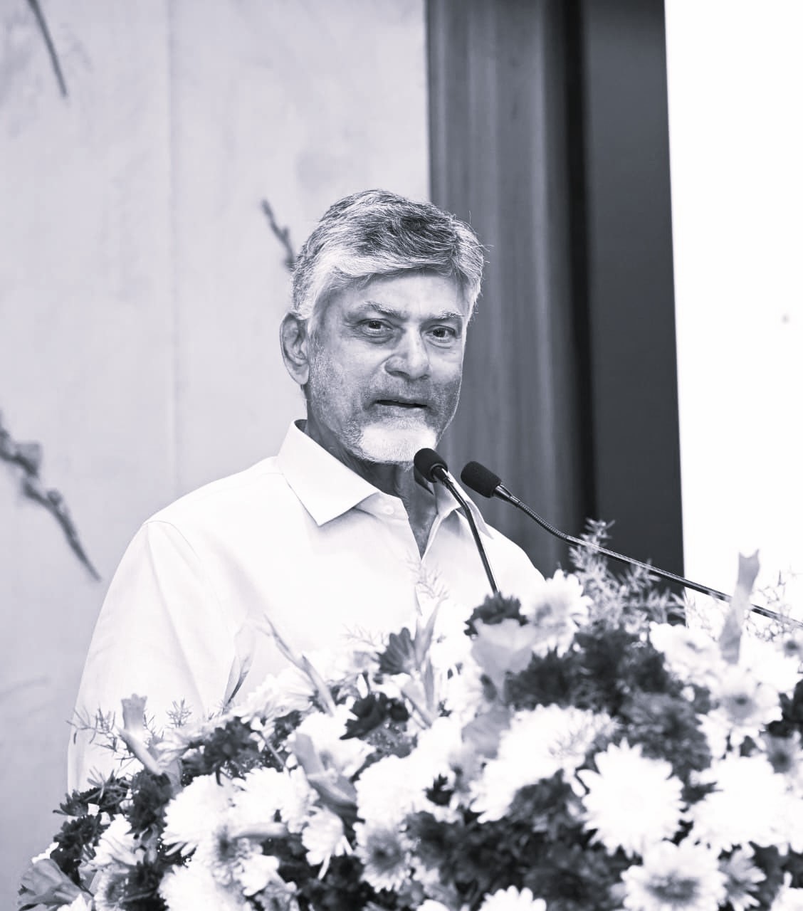 CM Naidu Inaugurates ₹100 Crore Maternal and Child Health Facility in Guntur