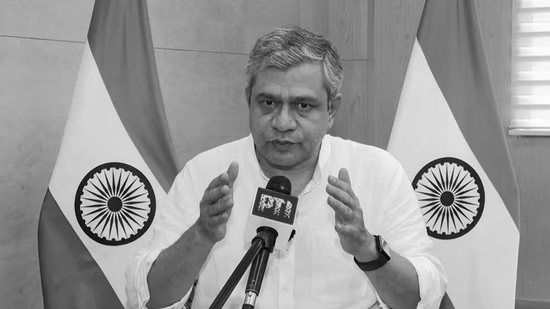 Railway Minister says three projects in J&K put on hold as NC, PDP welcome move