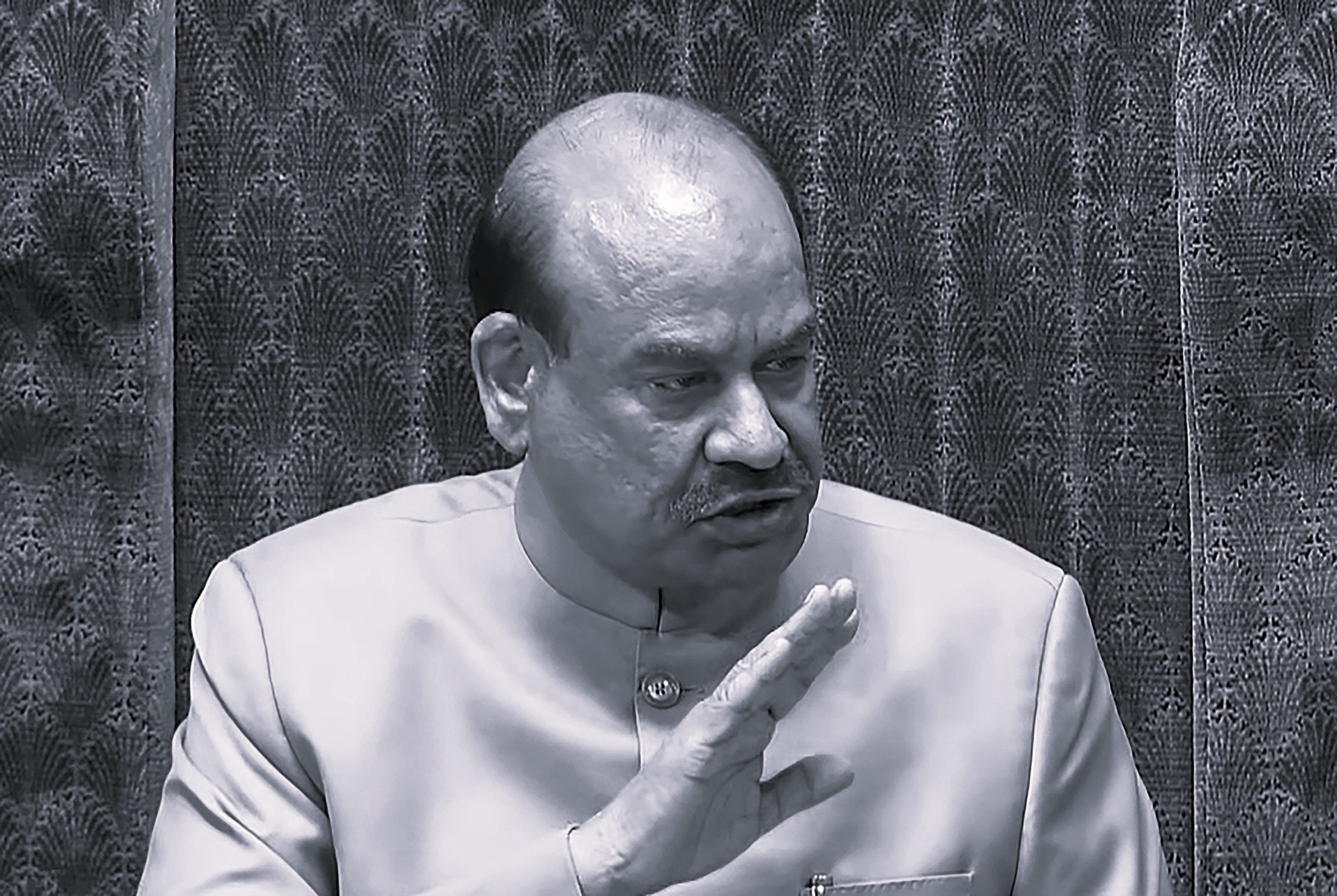 ప్రధాని మోడీపై దాడికి కాంగ్రెస్ ఎంపీల కుట్ర: స్పీకర్ ఓం బిర్లా