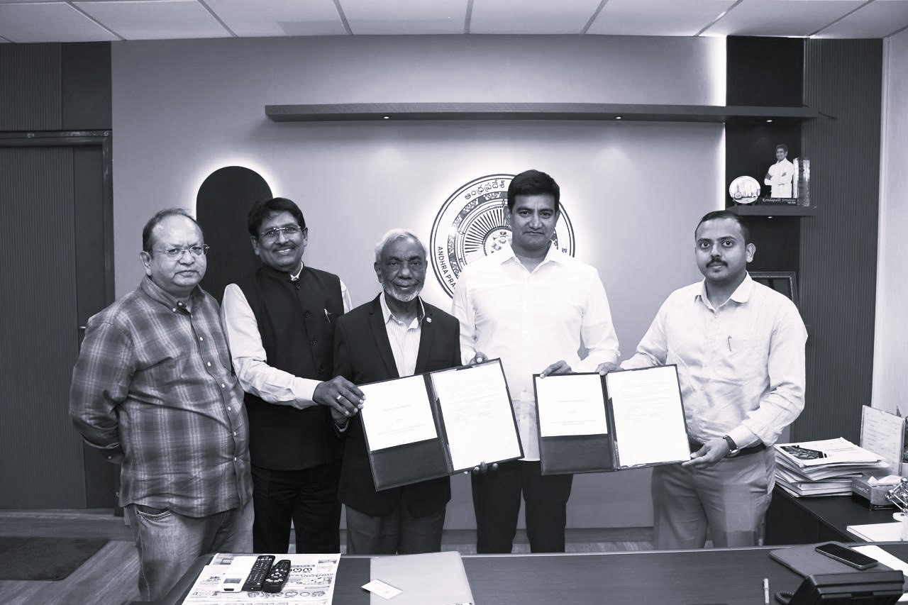 మంత్రి కొండపల్లి శ్రీనివాస్కు ప్రెసిడెంట్స్ వాలంటీర్ సర్వీస్ అవార్డు