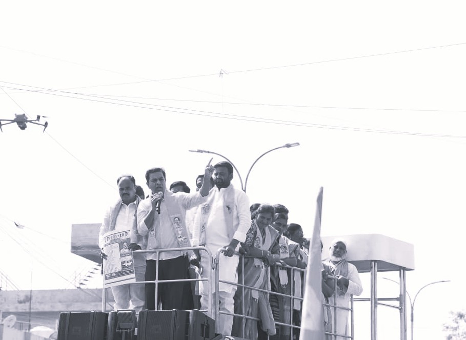 తెలంగాణ చరిత్రలో రేవంత్ లాంటి అసమర్థ సీఎం లేరు: కేటీఆర్