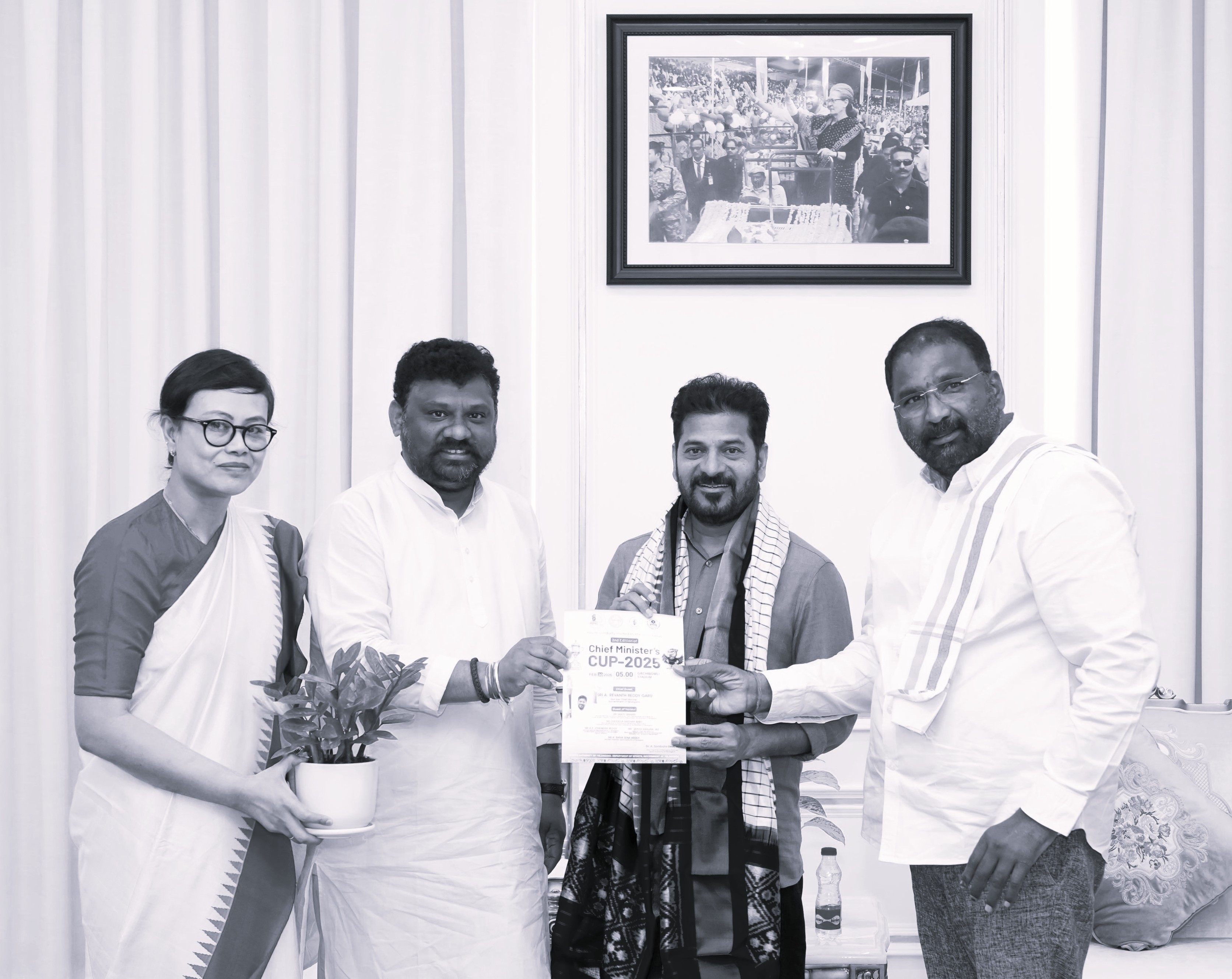 ఈ నెల 20న సీఎం కప్–2026 ప్రారంభానికి సీఎంను ఆహ్వానించిన మంత్రి శ్రీహరి