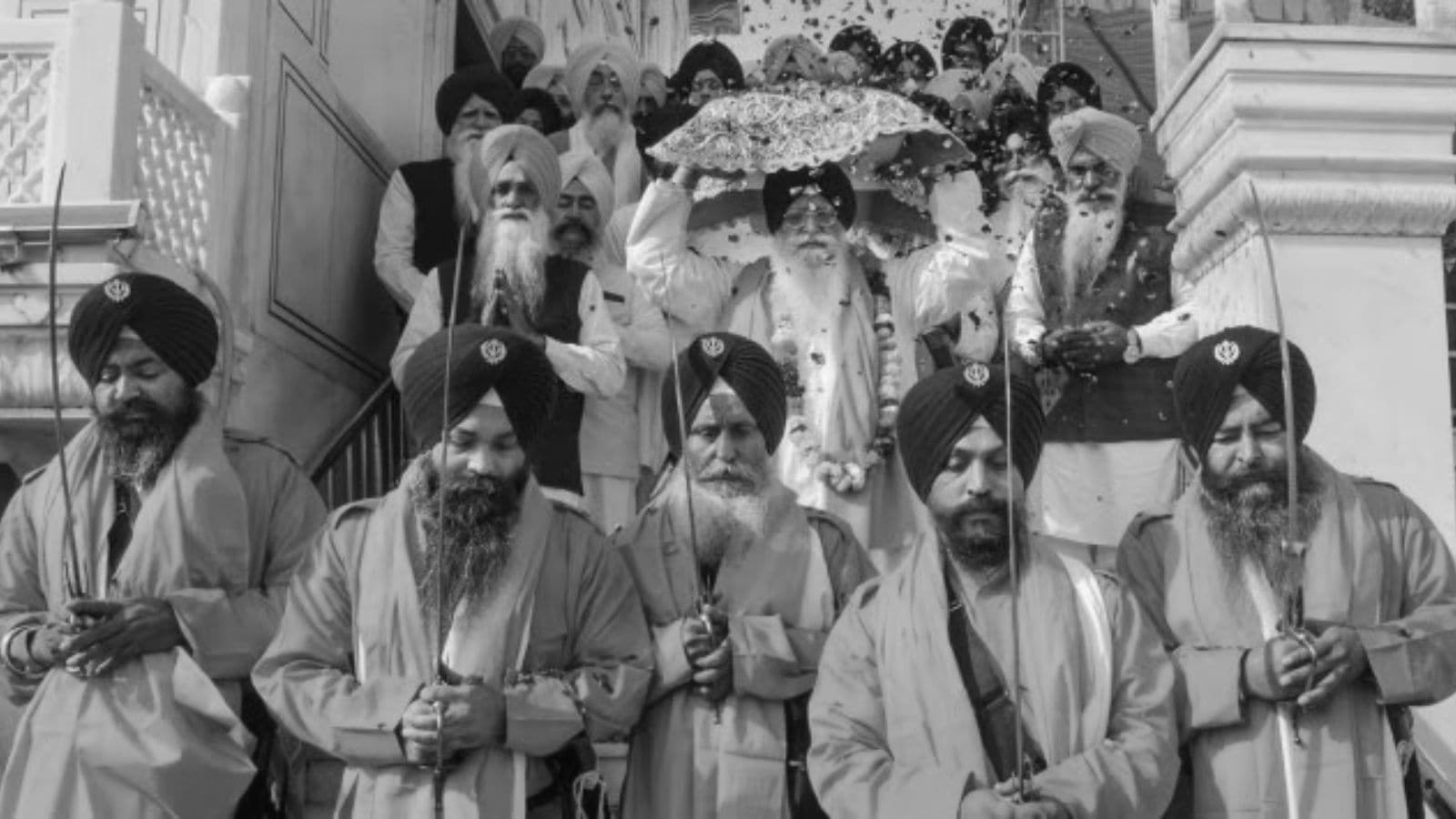 Preparations Underway for Hind-Di-Chadar in Navi Mumbai as 15 Lakh Devotees Expected