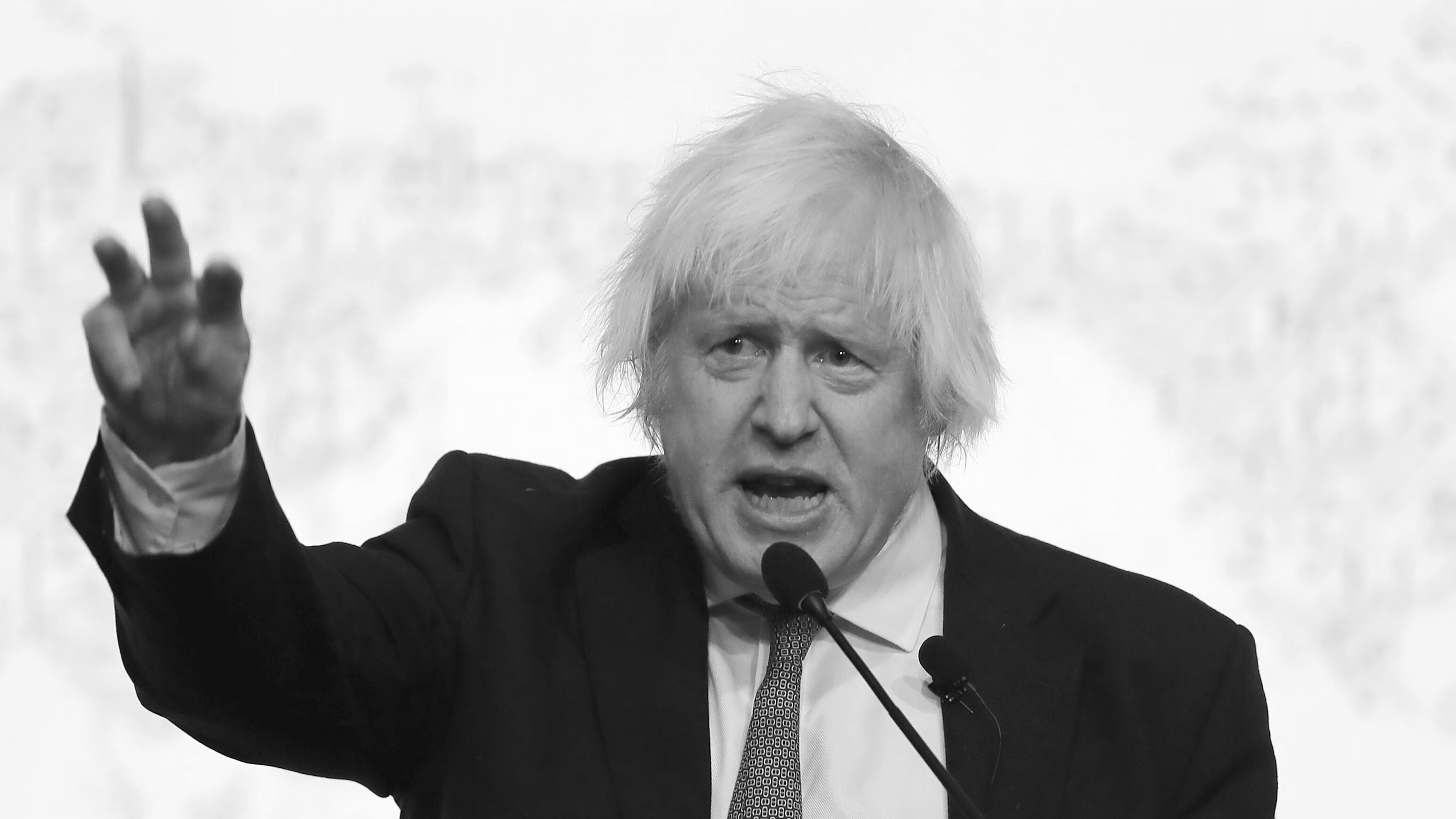 Boris Johnson Urges Western Troop Deployment to Ukraine, Sparking Escalation Debate