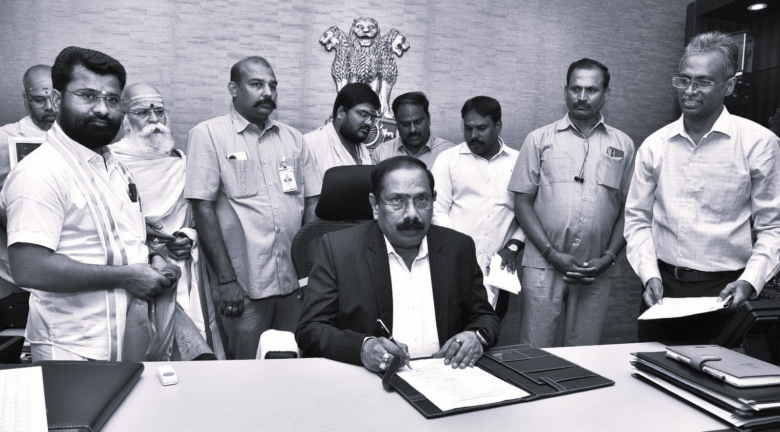 సీఎం ఎక్స్అఫిషియో స్పెషల్ సిఎస్ గా బాధ్యతలు స్వీకరించిన విజయానంద్