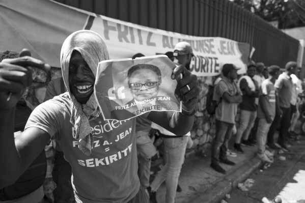 US extends flight ban to Haiti’s capital amid escalating gang violence