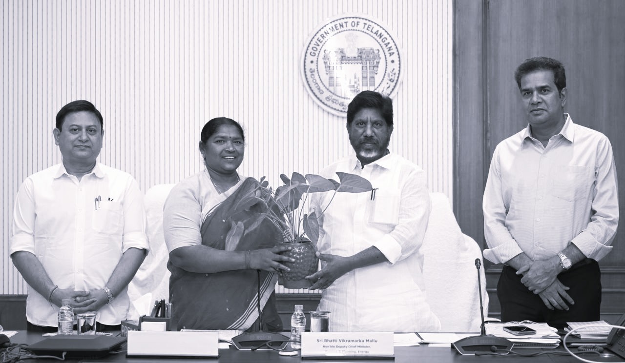 మూడేళ్లలో అన్ని గ్రామ పంచాయతీలకు శాశ్వత భవనాలు: డిప్యూటీ సీఎం భట్టి విక్రమార్క