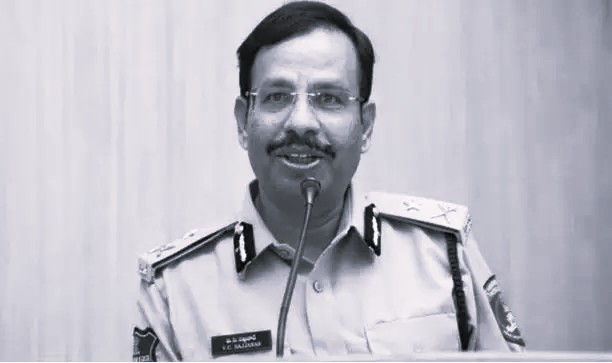 గ్యాస్ బుకింగ్ పేరుతో సైబర్ మోసాలు: అప్రమత్తంగా ఉండాలన్న సీపీ సజ్జనార్