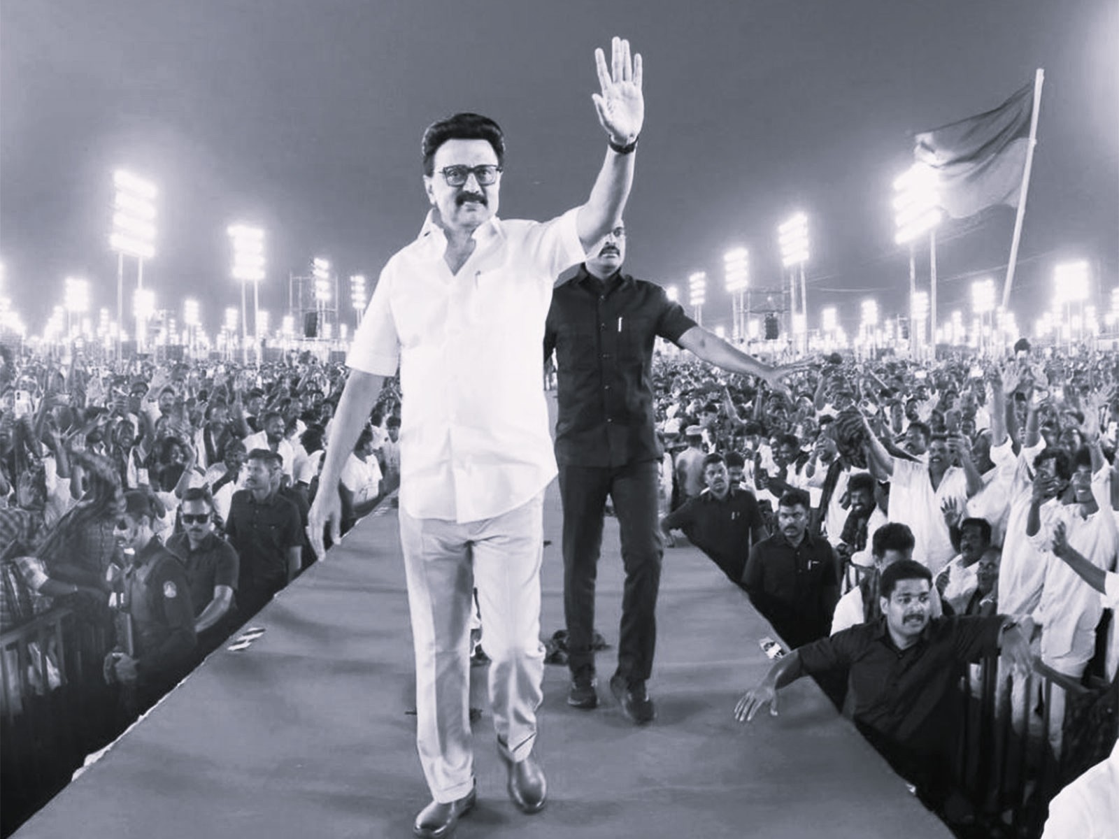 తమిళనాడు ఎన్నికల్లో డీఎంకే కూటమిదే అధికారం: సర్వే