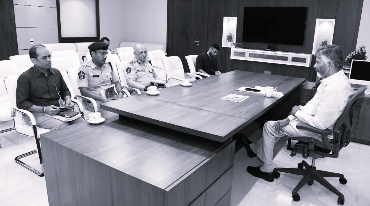 రాజధాని అమరావతిలో అగ్నిప్రమాదాలపై నిగ్గు తేల్చాలి: ముఖ్యమంత్రి ఆదేశాలు