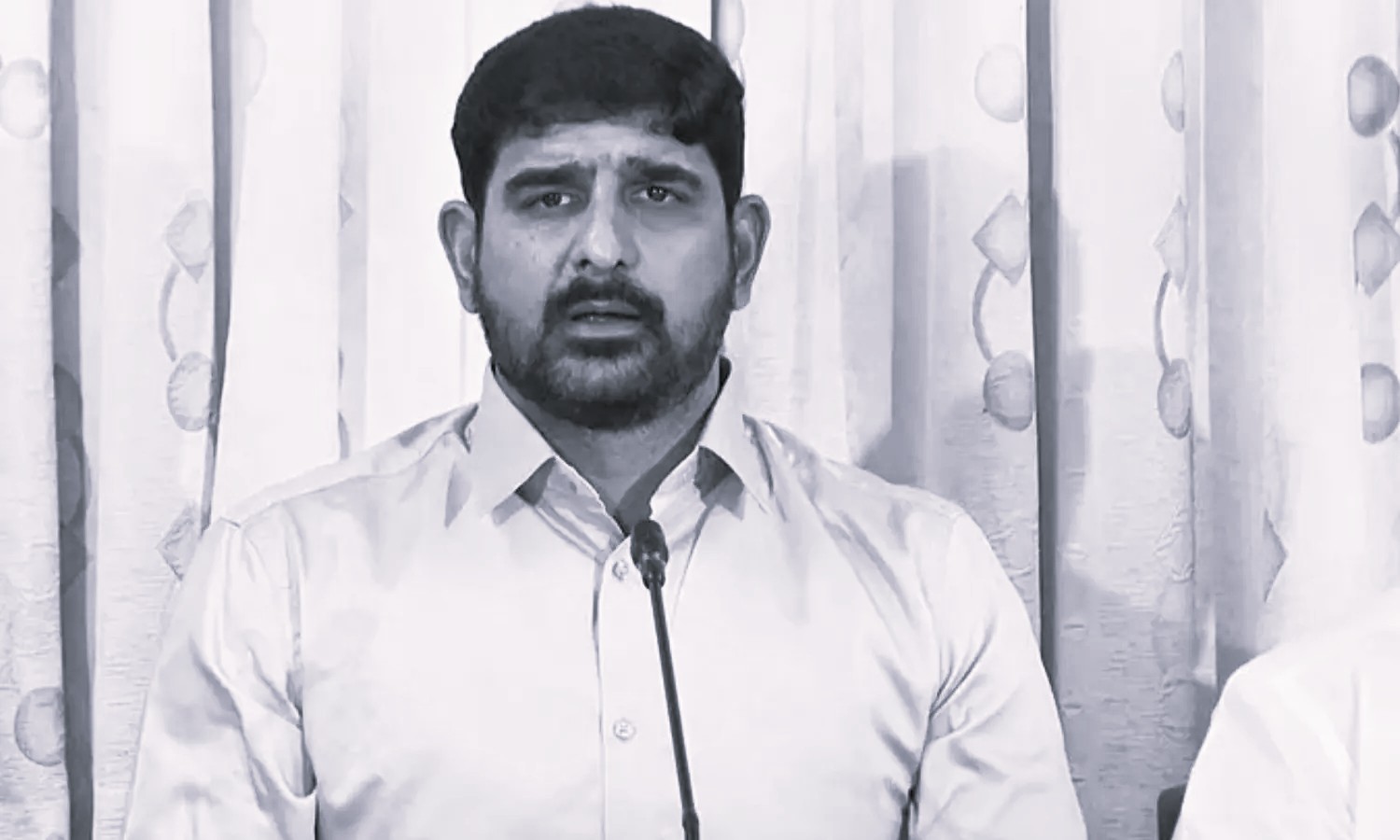 Kaushik Reddy Summoned by CID, Alleges Political Vendetta