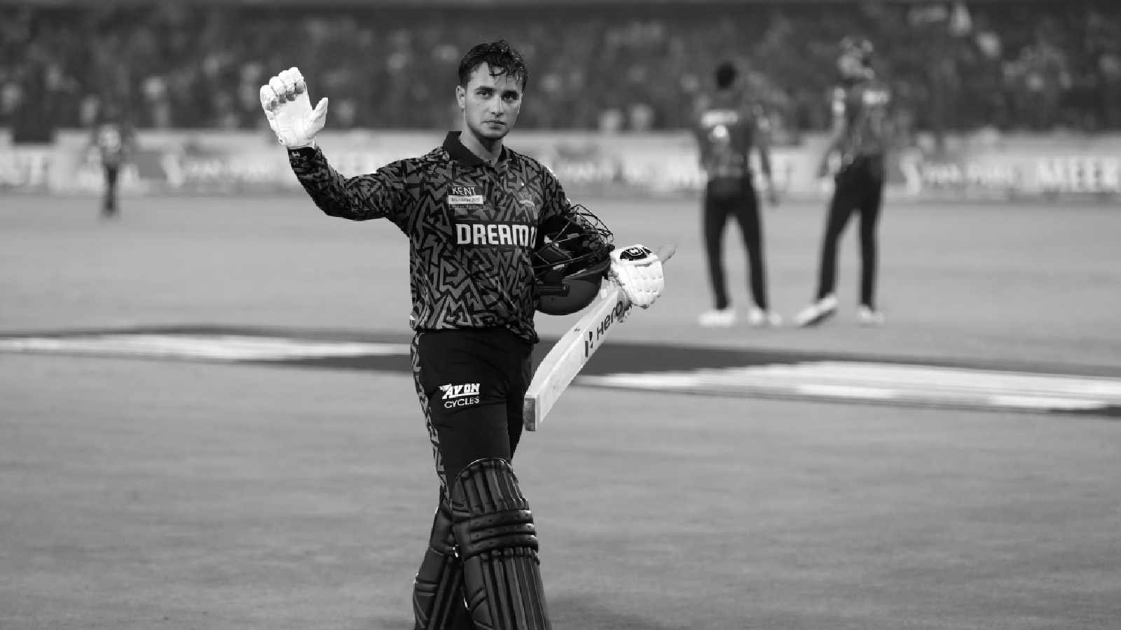 SRH star Abhishek Sharma loses 25% match fee for on-field dissent
