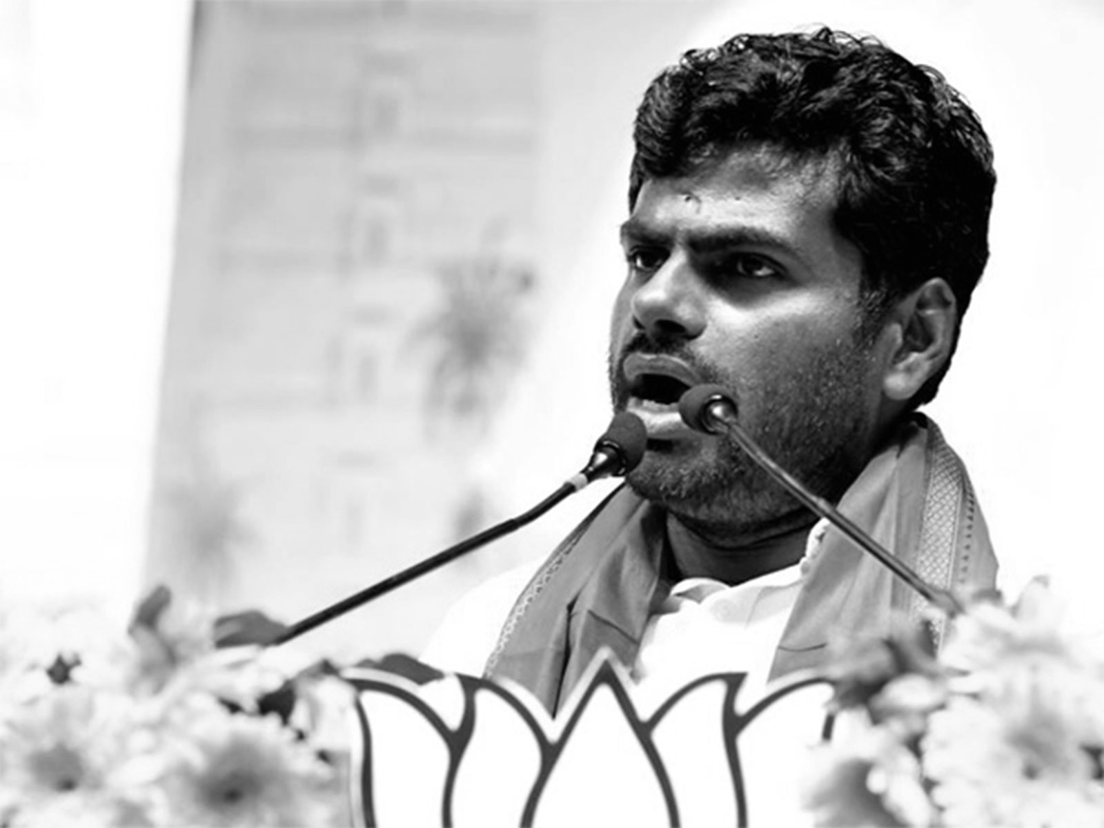 రాజకీయ లాభాల కోసమే భాషా సెంటిమెంట్ను రెచ్చగొడుతున్నారు: అన్నామలై